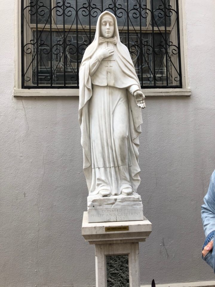statue of mother cabrini 